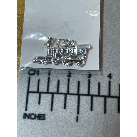 Aurora Jewelers Silver Steam Engine Locomotive Train Car Pendant Charm New - Picture 2 of 3